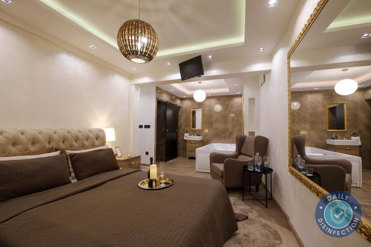 Central Business Apartments Jacuzzi Belgrado Esterno foto